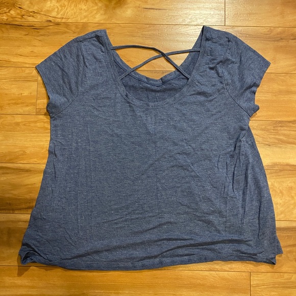 Womens Light-Weight Heather Blue Blouse With Open Back - Picture 2 of 3